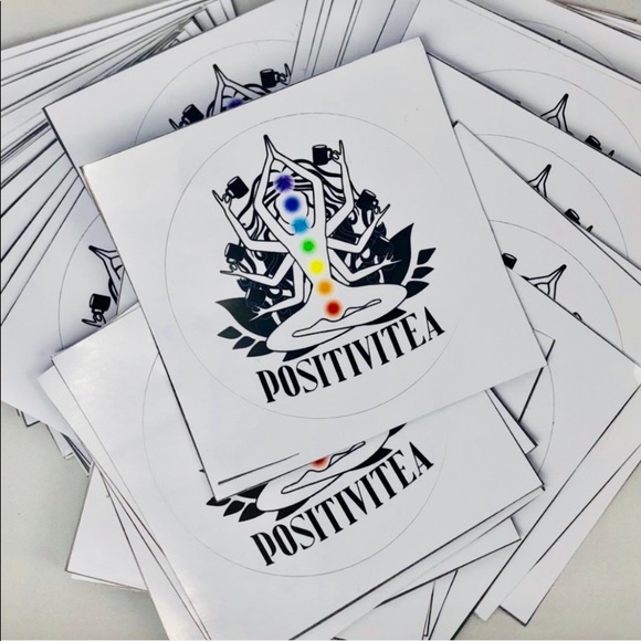 LAST PositiviTEE 👑 - Picture 13 of 13